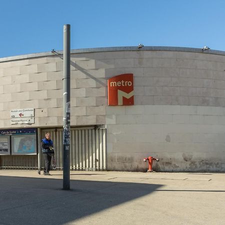 Modern 3Br, Terrace, Ac/Heating & Self Check-In Appartement Lissabon Buitenkant foto