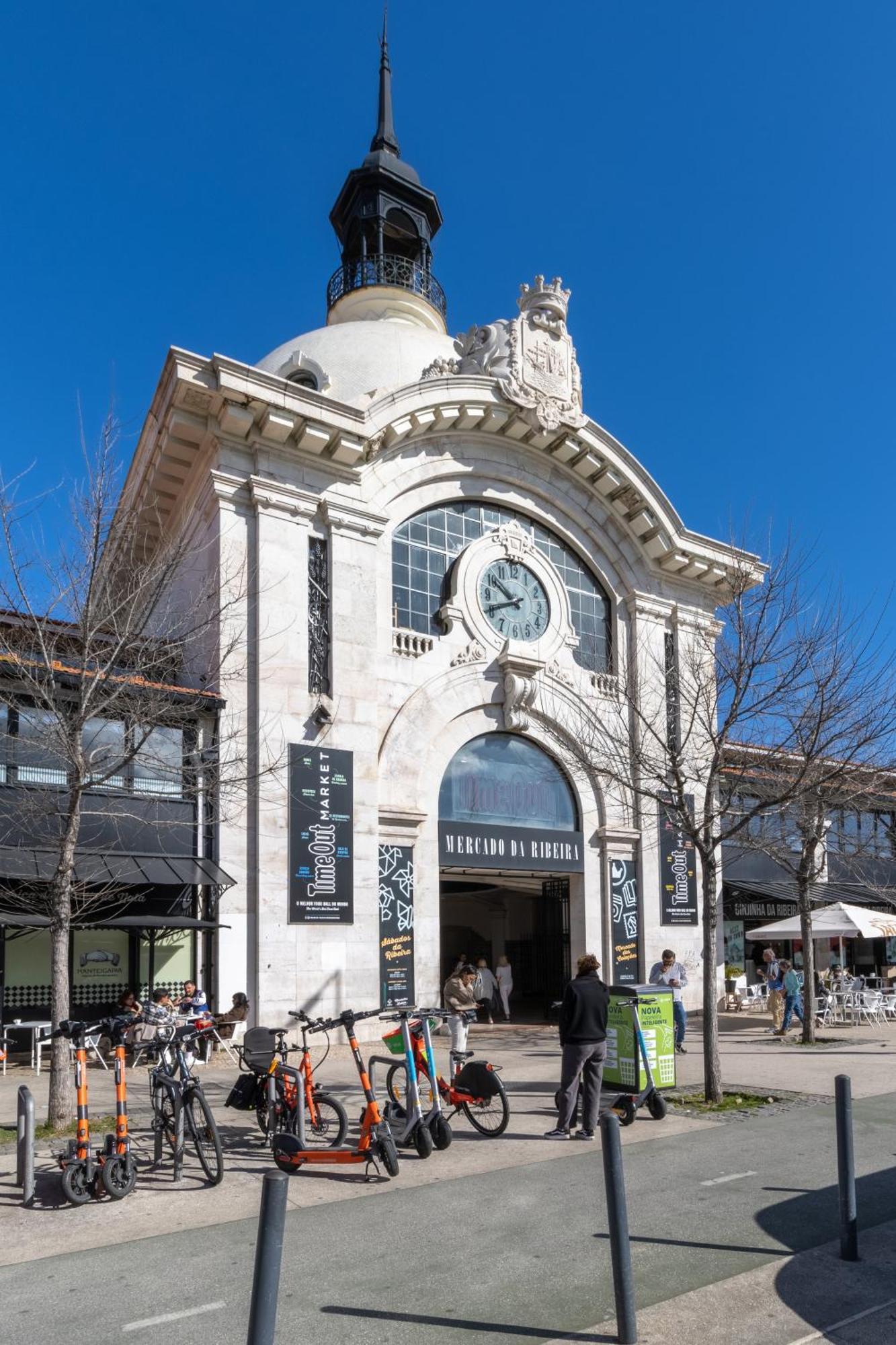 Modern 3Br, Terrace, Ac/Heating & Self Check-In Appartement Lissabon Buitenkant foto